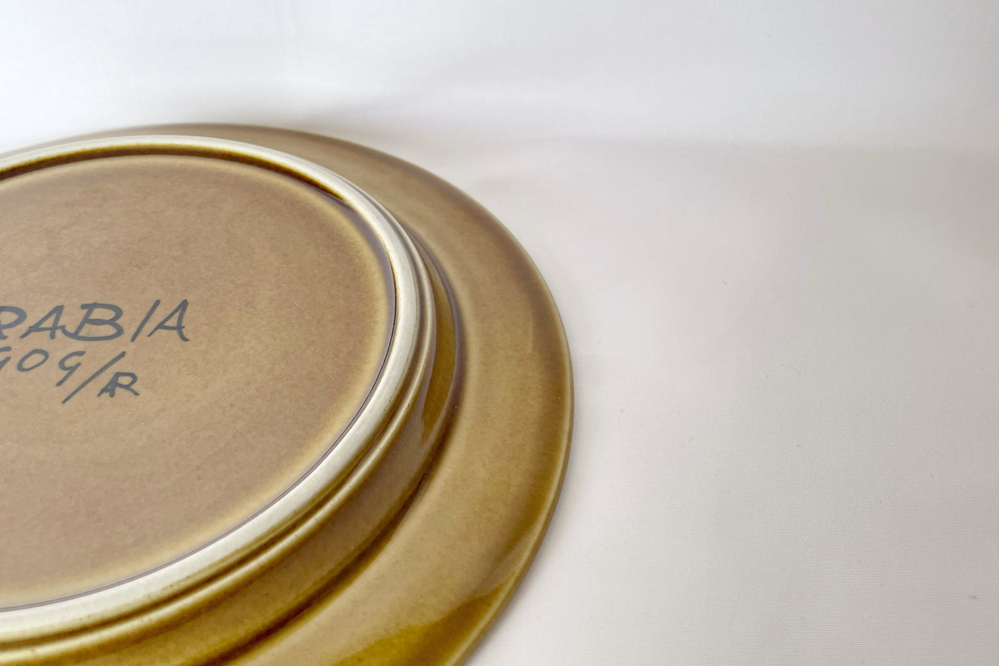 ARABIA fructus plate