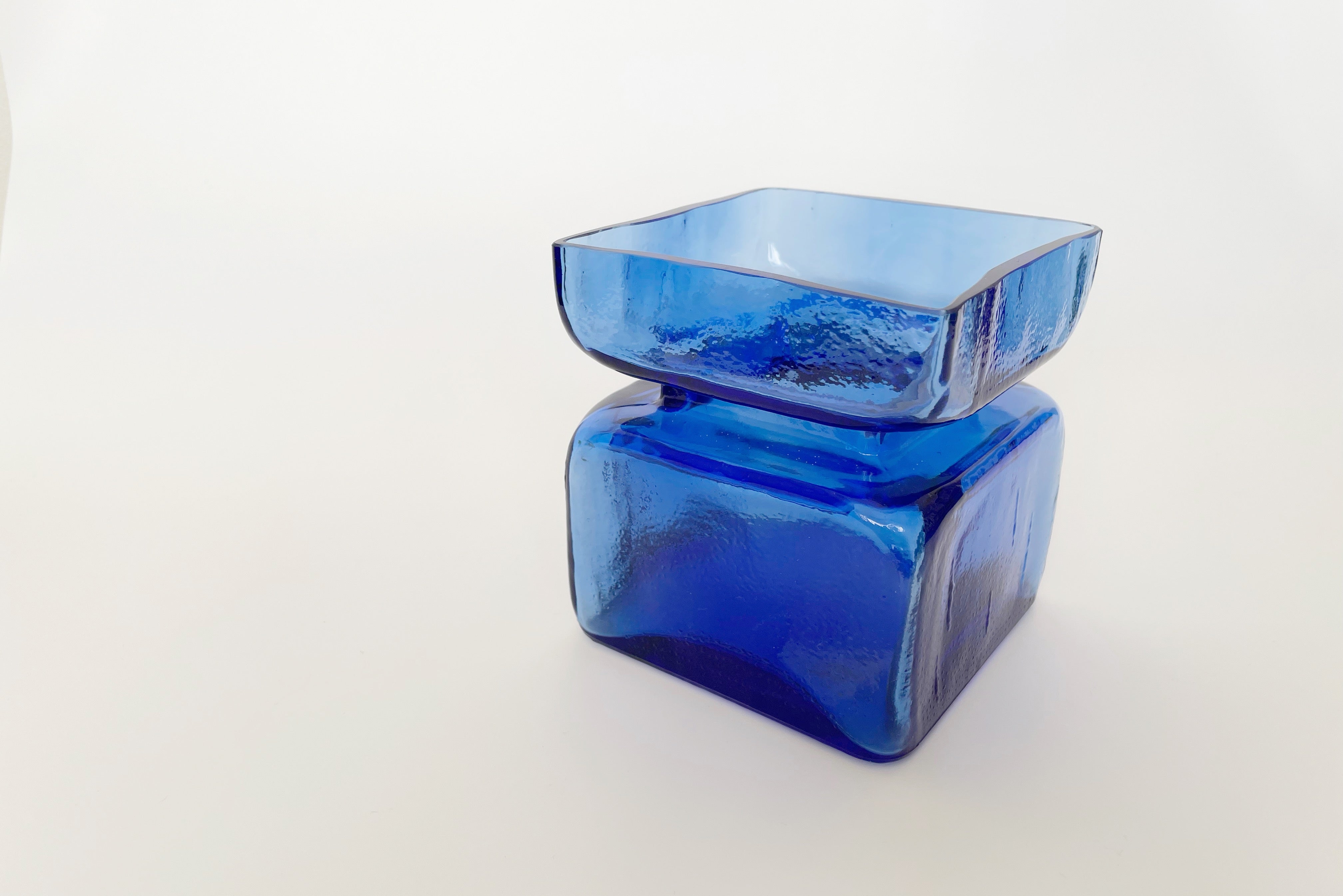 Riihimäen Lasi Pala Vase Mサイズ｜北欧ヴィンテージガラス – pieni onnea