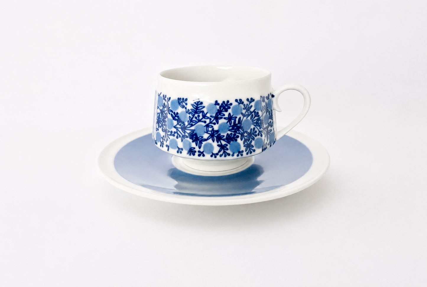 ARABIA Doria cup and saucer