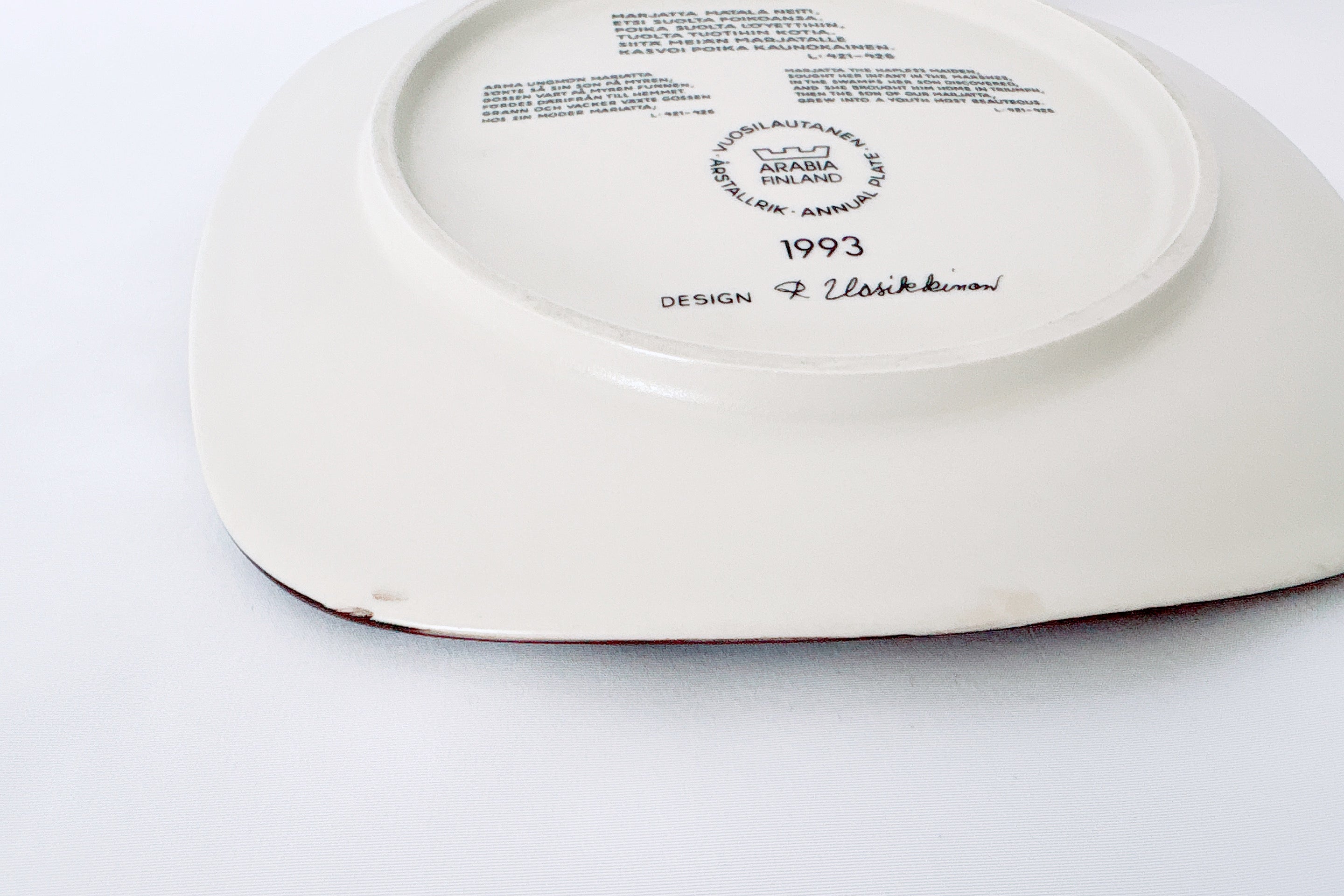 ARABIA カレワラ イヤープレート 1993｜希少ヴィンテージ – pieni onnea