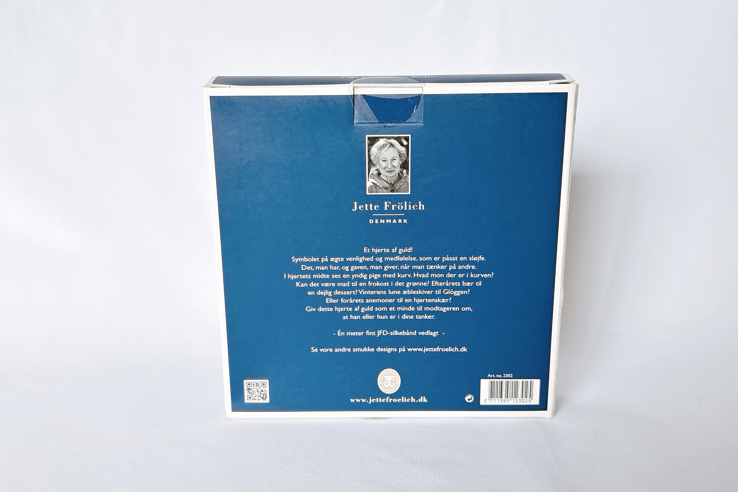 Jette Frölich × Irma クリスマスオーナメント