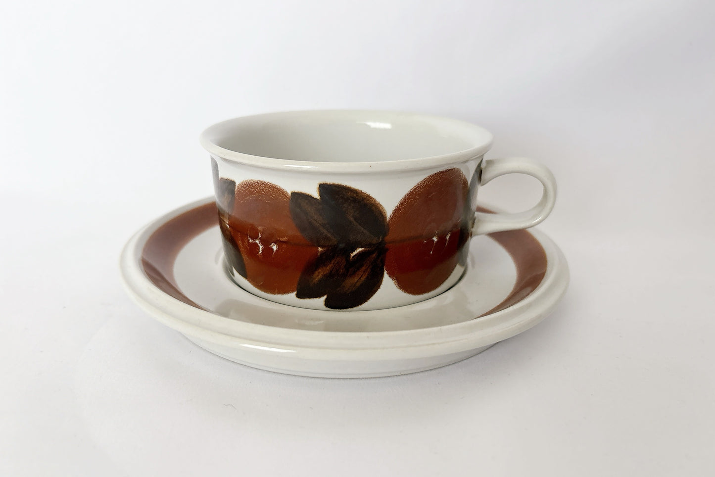 ARABIA Rosmarin カップ＆ソーサー《2客セット》｜静かな朝のぬくもりを分け合う器