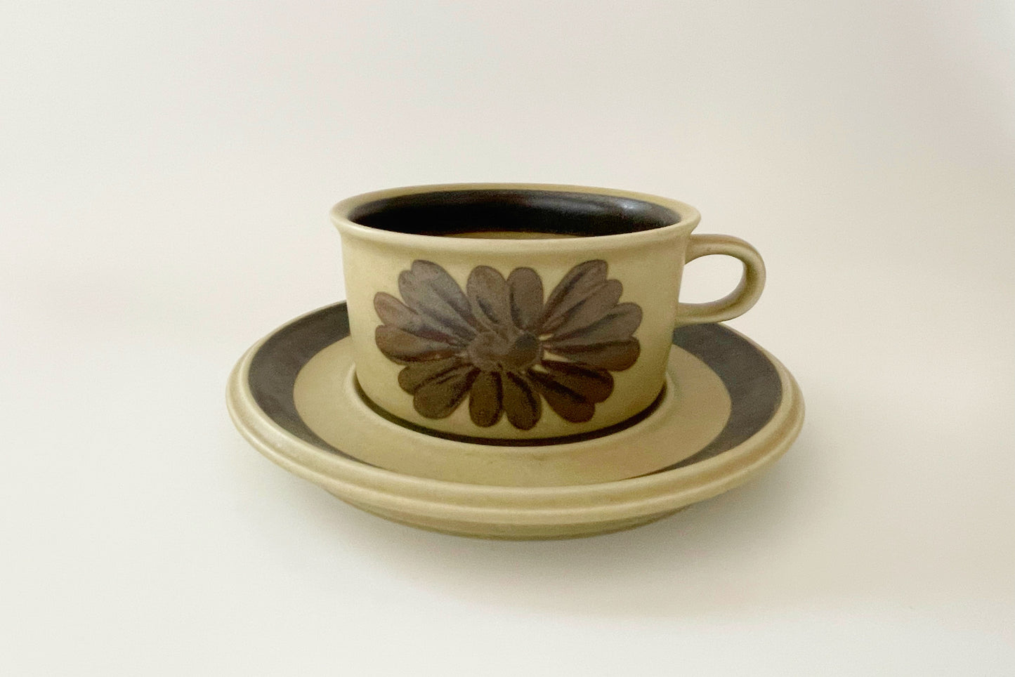 ARABIA Tunturi cup and saucer