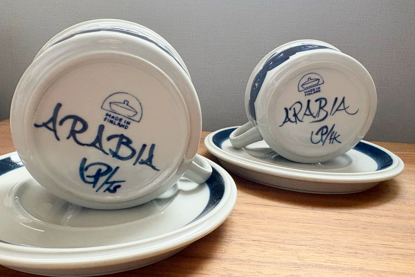 ARABIA Anemone カップ＆ソーサー 2客セット｜静かな時間を重ねるペア