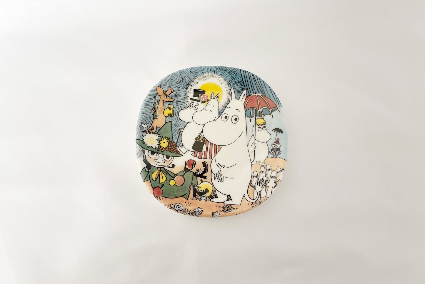 ARABIA moomin wall plate "Sunday Stroll"