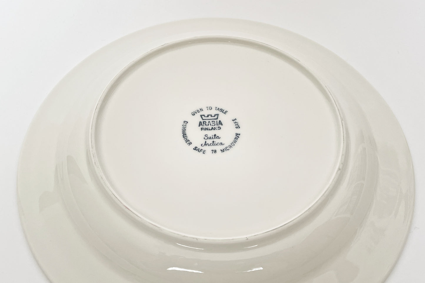 ARABIA Seita Artica Plate