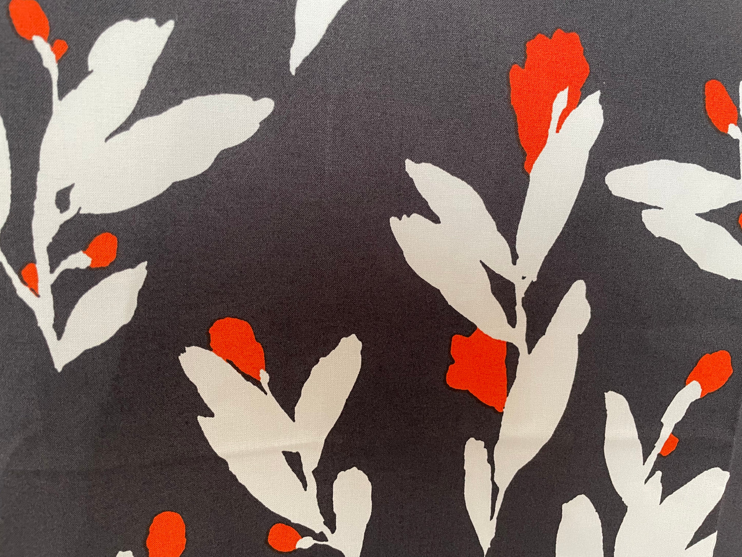 Marimekko fabric "pieni hyhmä"