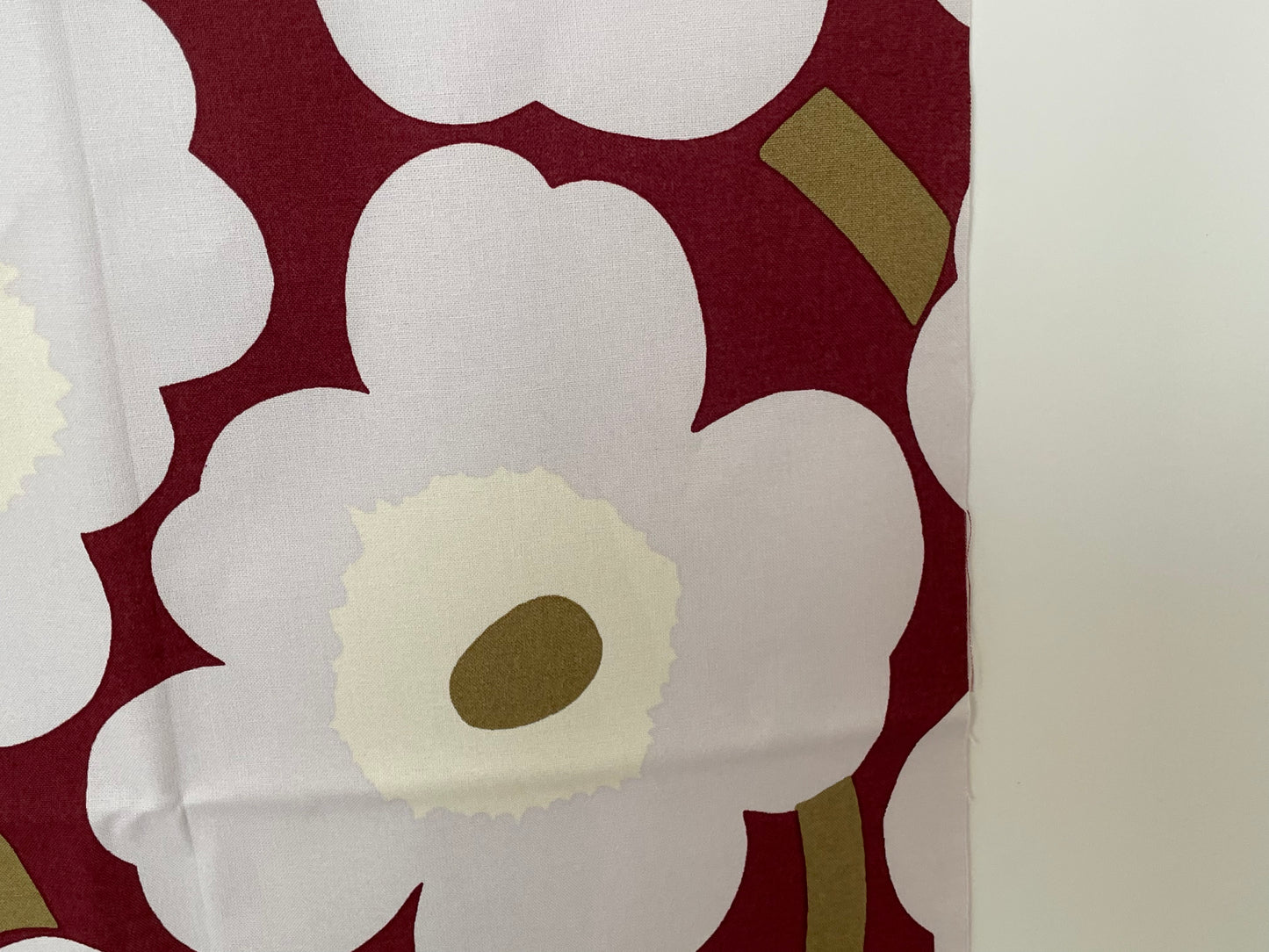 marimekko fabric "Pieni Unikko"