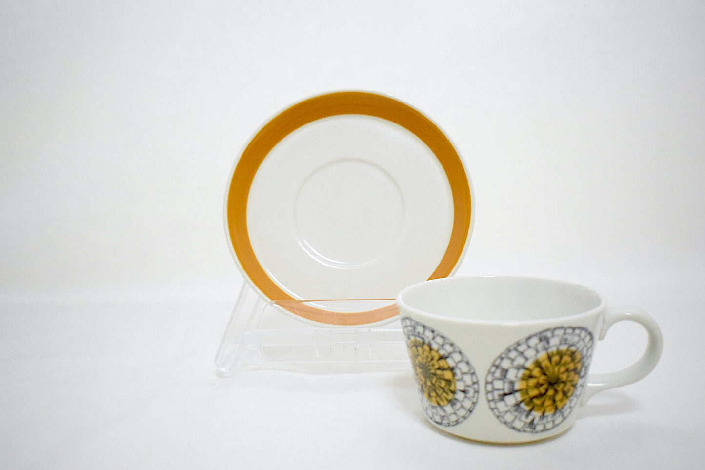 ARABIA Kehakukka Cup and Saucer