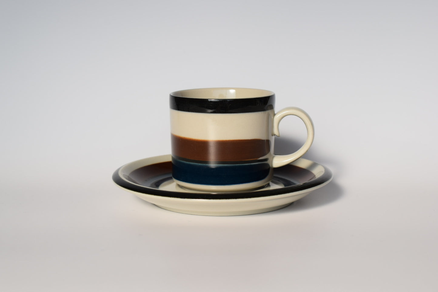 ARABIA Kaira Cup and Saucer