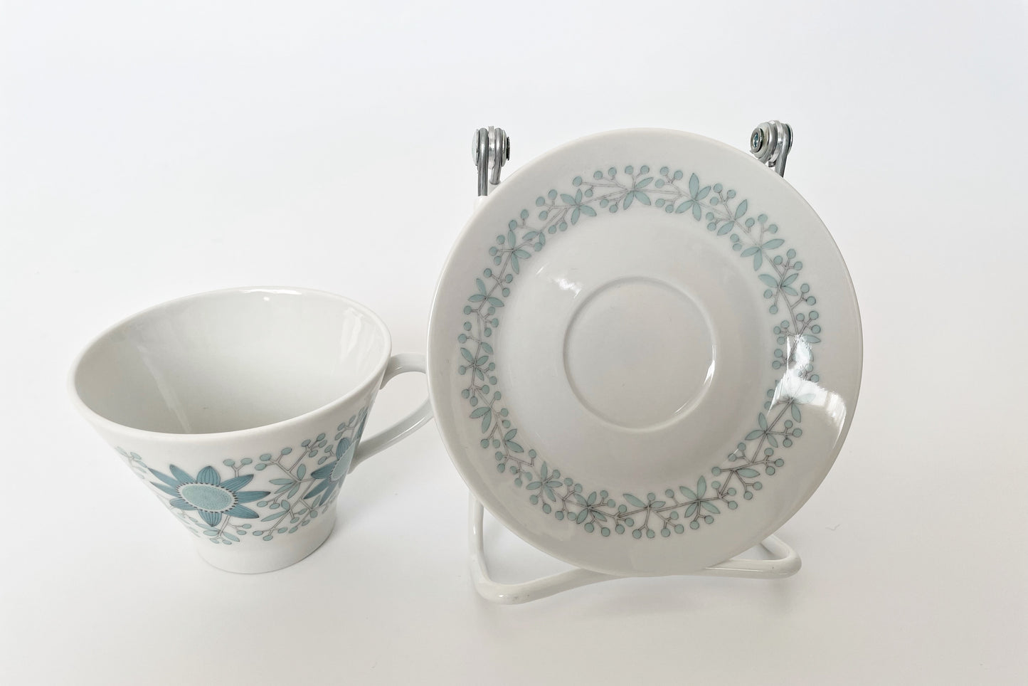 ARABIA Tuulikki Cup and Saucer